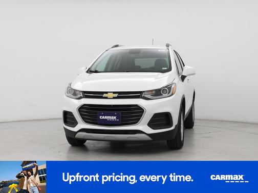 White 2022 Chevrolet Trax LT