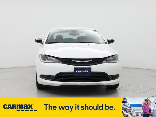 2017 Chrysler 200 Touring
