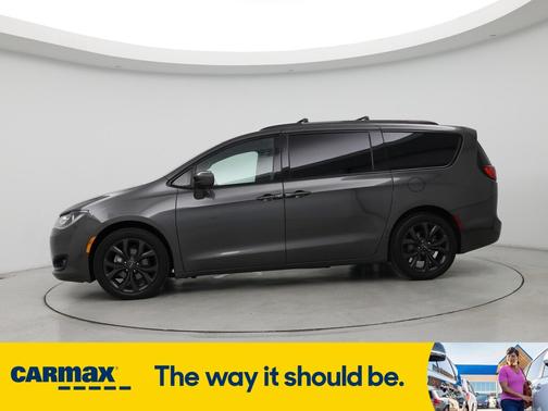 2018 Chrysler Pacifica Touring Plus