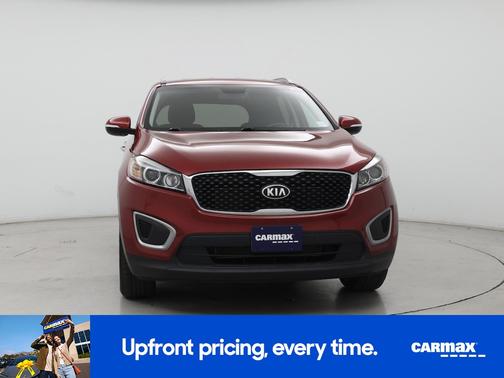 Red 2016 Kia Sorento LX