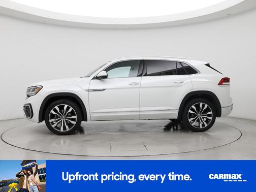 White 2023 Volkswagen Atlas Cross Sport SEL Premium R-Line
