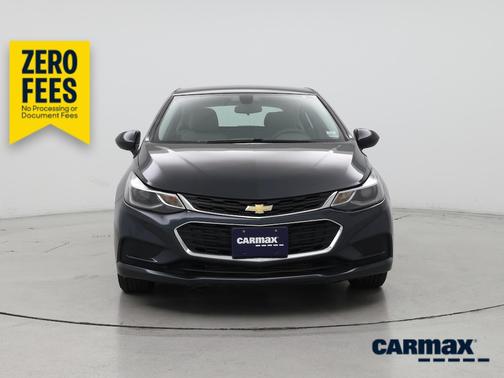 Gray 2018 Chevrolet Cruze LT