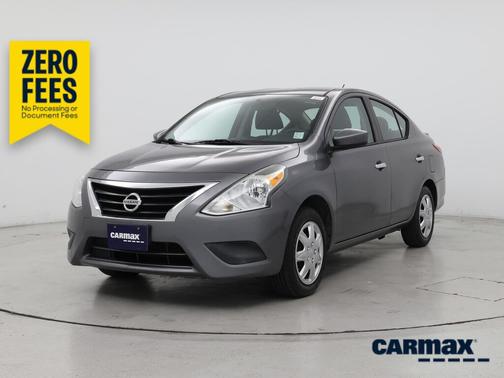 Gray 2018 Nissan Versa SV