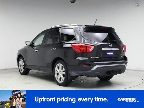 2018 Nissan Pathfinder SL
