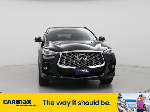2022 INFINITI QX55 Essential
