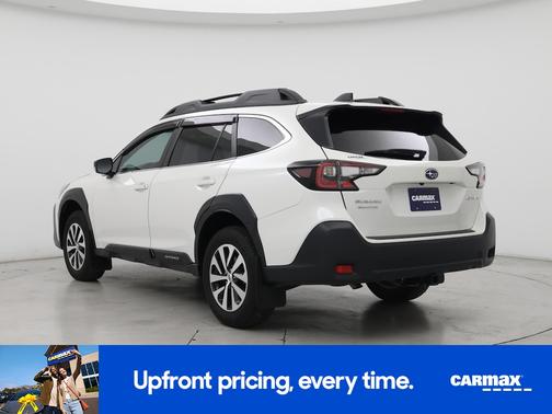 White 2025 Subaru Outback