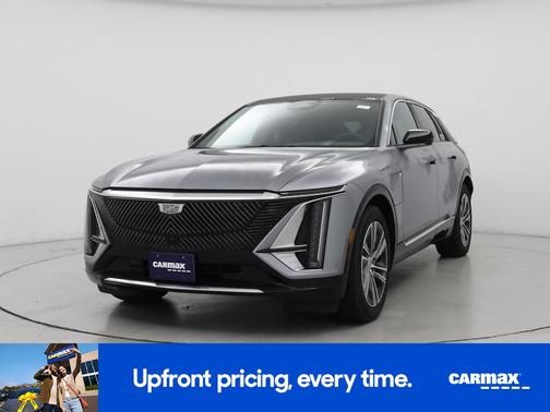 2024 Cadillac LYRIQ Luxury 2