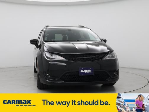 2018 Chrysler Pacifica Touring Plus