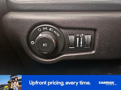 2023 Chrysler Pacifica Touring