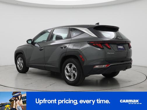 2023 Hyundai TUCSON SE