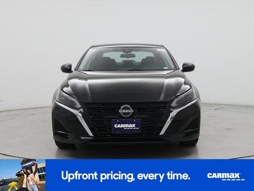 Black 2024 Nissan Altima SV