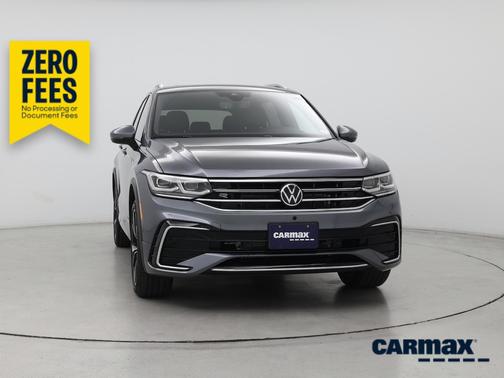 Gray 2024 Volkswagen Tiguan SEL R-Line