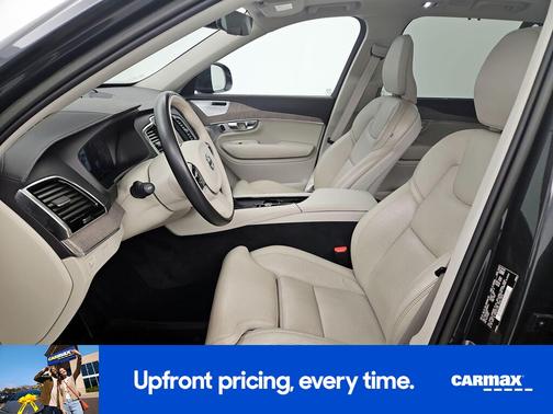 2022 Volvo XC90 T6 Inscription