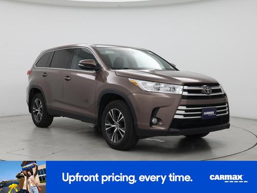 Brown 2019 Toyota Highlander LE Plus