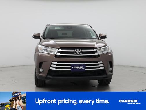 Brown 2019 Toyota Highlander LE Plus