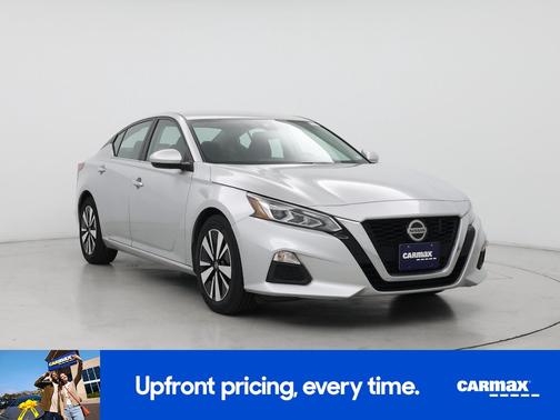 2022 Nissan Altima SV