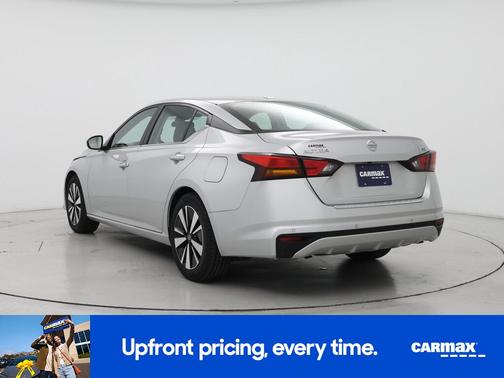 2022 Nissan Altima SV