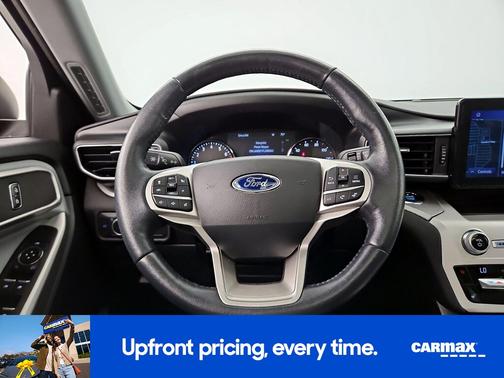 Black 2021 Ford Explorer XLT