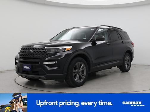 Black 2021 Ford Explorer XLT