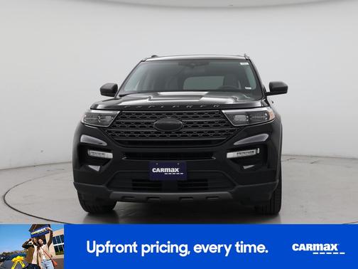 Black 2021 Ford Explorer XLT