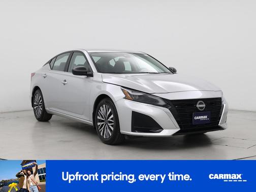 Silver 2025 Nissan Altima SV