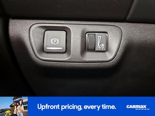 Black 2023 GMC Acadia SLT