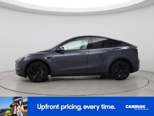 Gray 2023 Tesla Model Y Long Range
