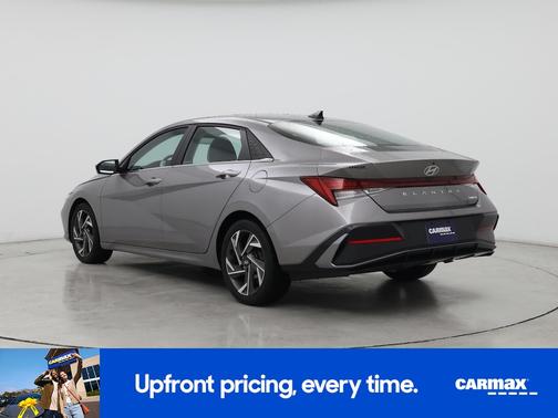 Gray 2024 Hyundai ELANTRA Limited