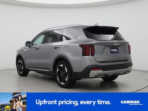 Gray 2025 Kia Sorento Hybrid SX Prestige