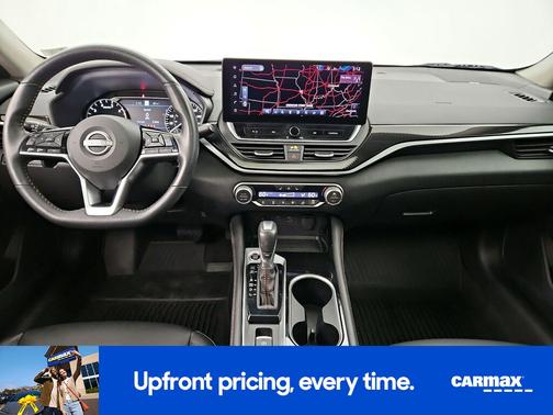 Blue 2023 Nissan Altima SR