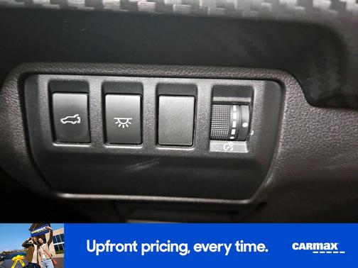 White 2023 Subaru Ascent Premium