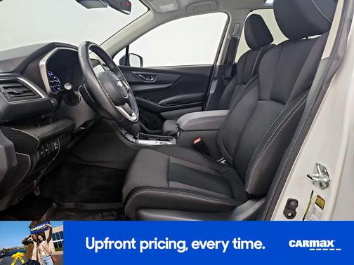 White 2023 Subaru Ascent Premium
