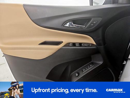 White 2022 Chevrolet Equinox Premier