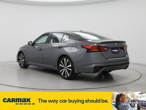 2020 Nissan Altima SR