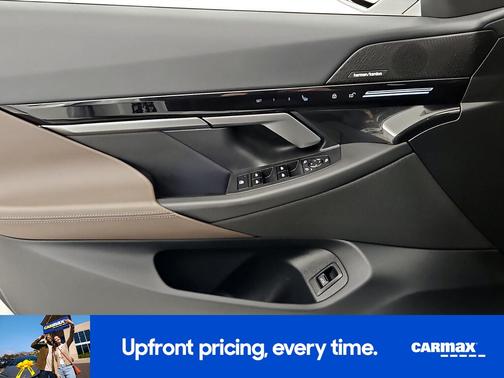 Pearl 2024 BMW 530 I xDrive