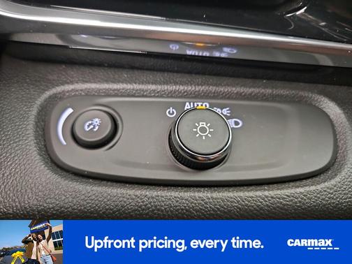 Gold 2024 Buick Envista Sport Touring