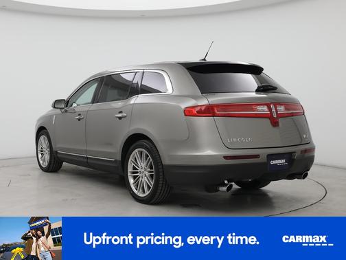 2016 Lincoln MKT 