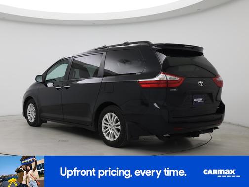 2016 Toyota Sienna XLE