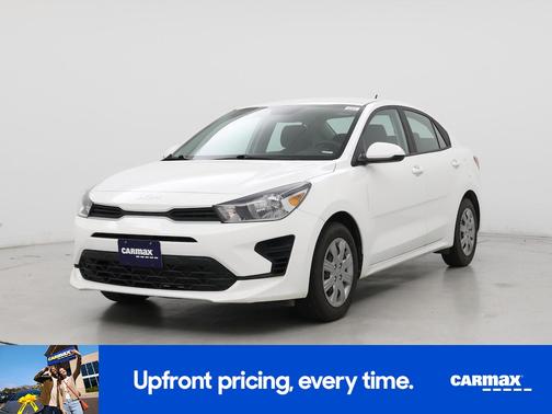White 2022 Kia Rio LX