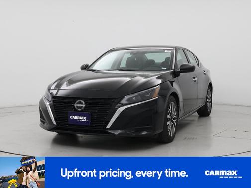 2024 Nissan Altima SV