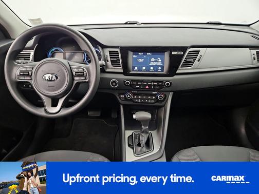 Blue 2017 Kia Niro LX