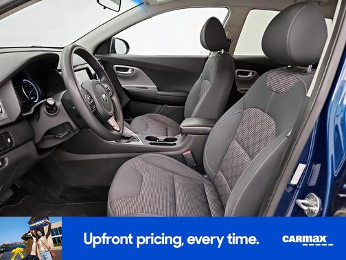 Blue 2017 Kia Niro LX