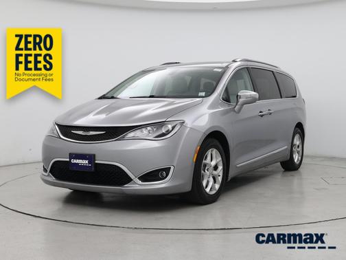 Silver 2020 Chrysler Pacifica Limited