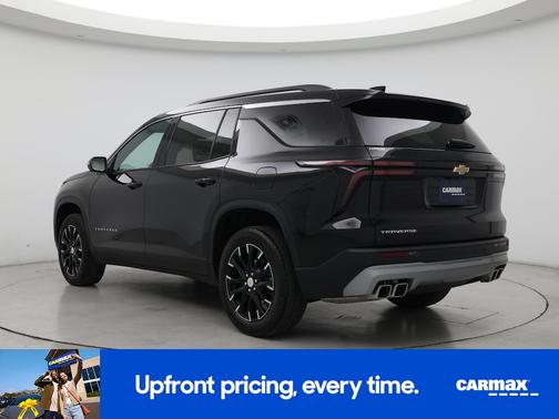 Black 2025 Chevrolet Traverse LT