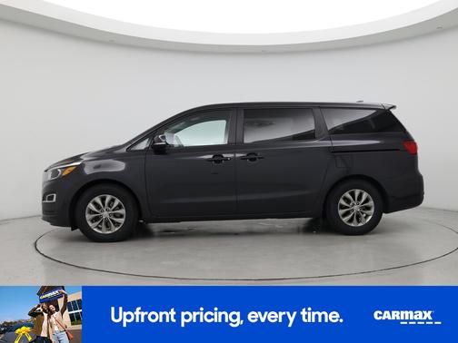 Black 2020 Kia Sedona LX