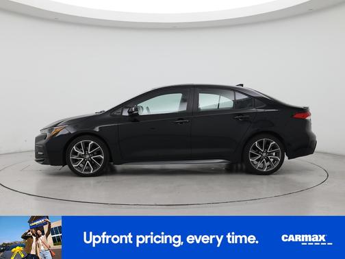 Black 2022 Toyota Corolla SE