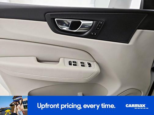 2021 Volvo XC60 T5 Momentum