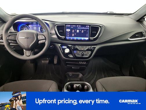 2023 Chrysler Pacifica Touring