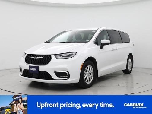 2023 Chrysler Pacifica Touring
