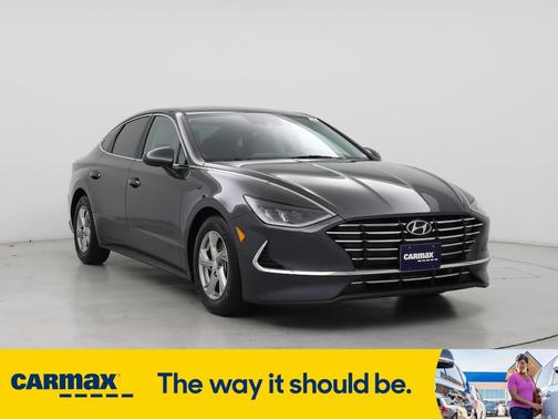 2022 Hyundai SONATA SE